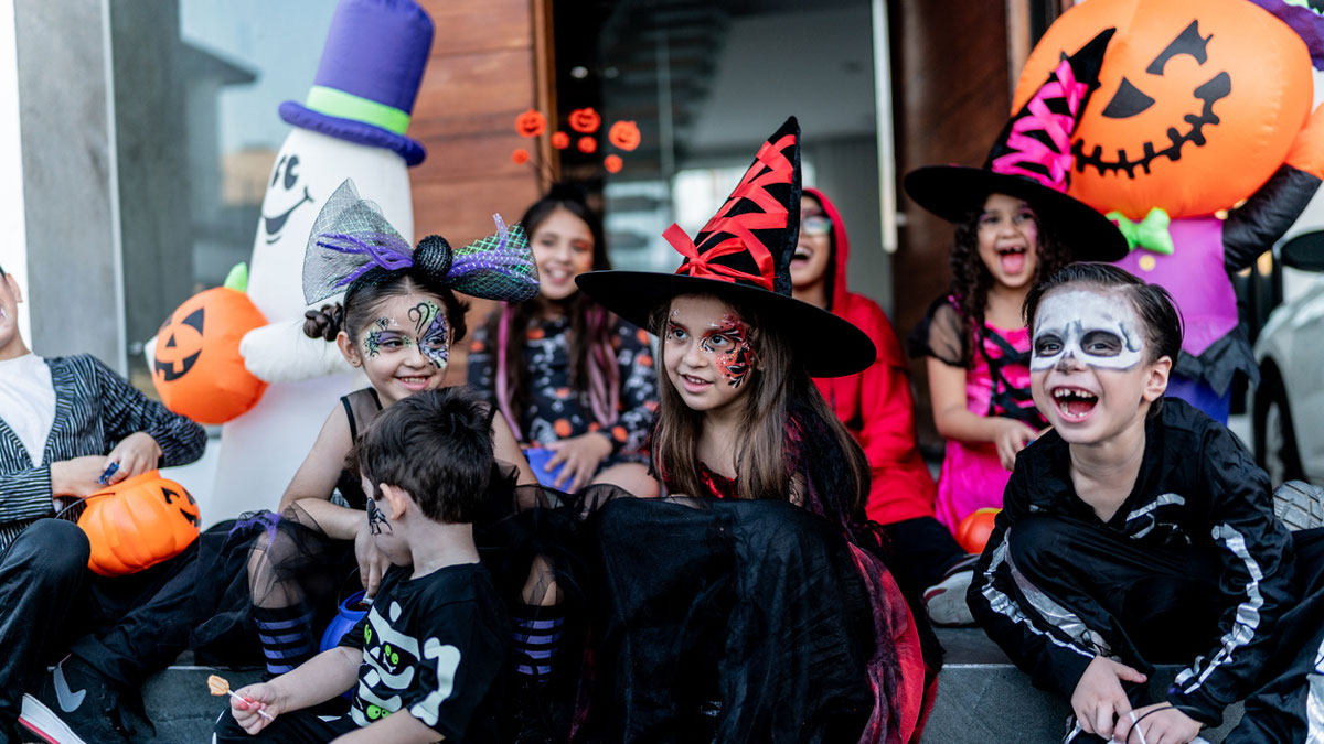 Kids having fun at Halloween events in Dallas-Fort Worth. Photo credit:iStock