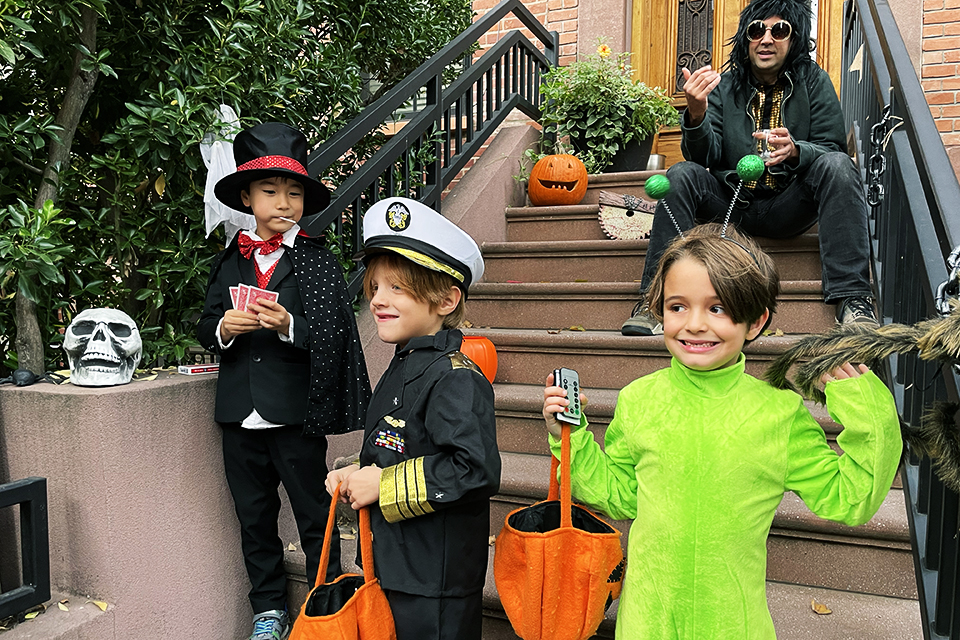 Best Neighborhoods to Trick-or-Treat on Halloween in NYC Halloween means candy galore in NYC. Photo by Diana Kim