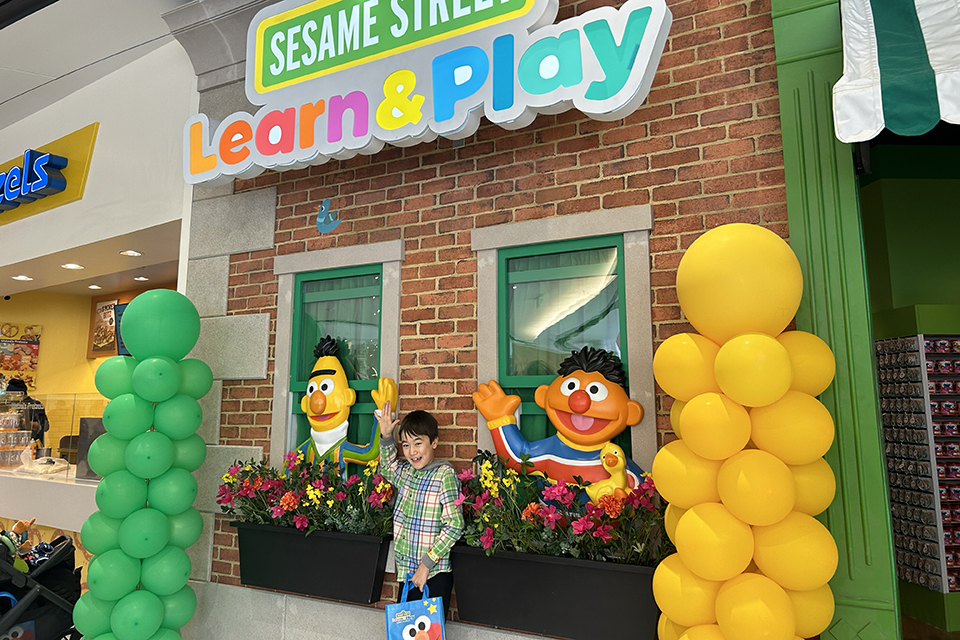 American Dream Mall : Sesame Street Learn & Play